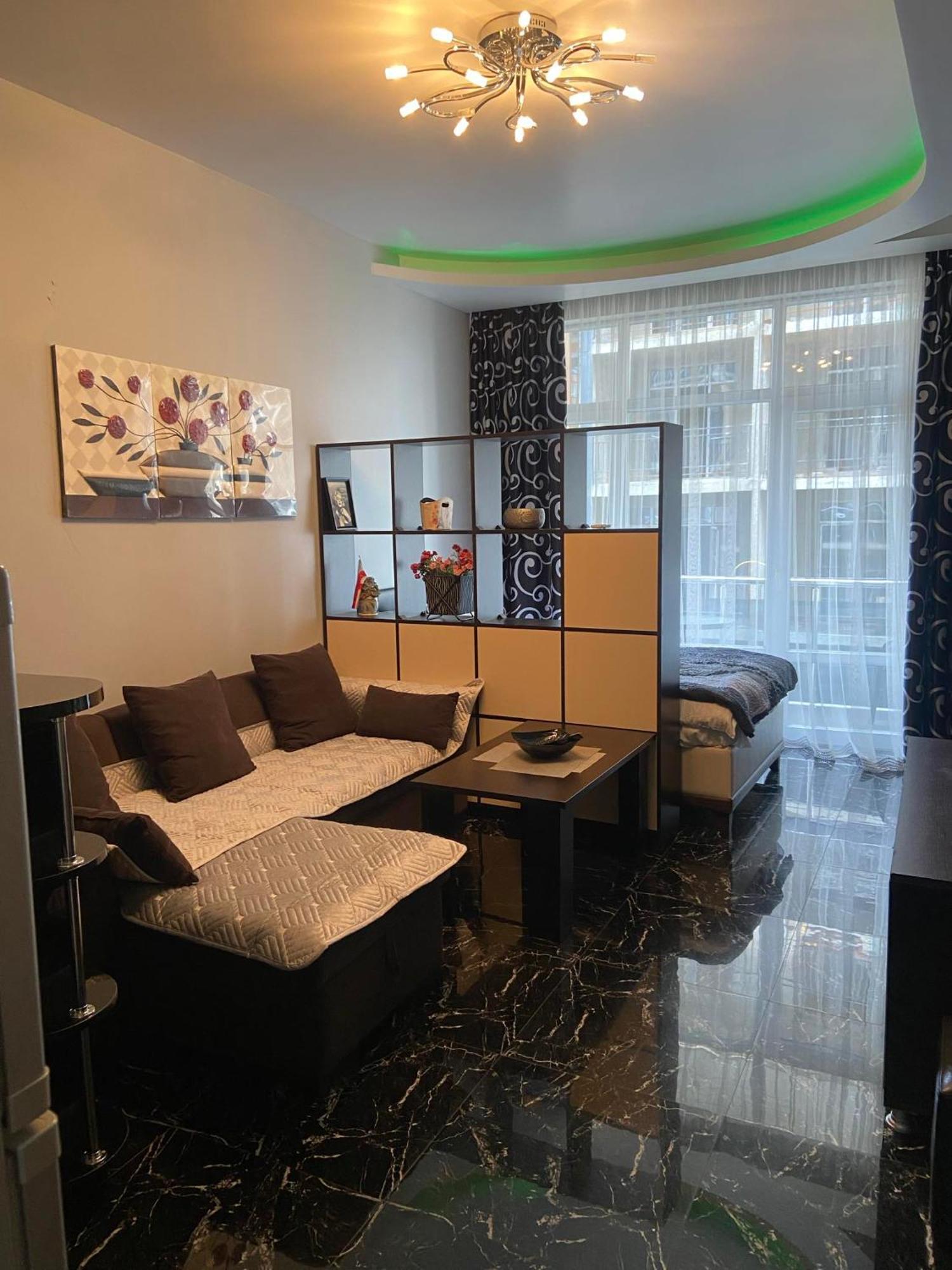 Apartment Vaja Fshavela N16 Batumi Kültér fotó